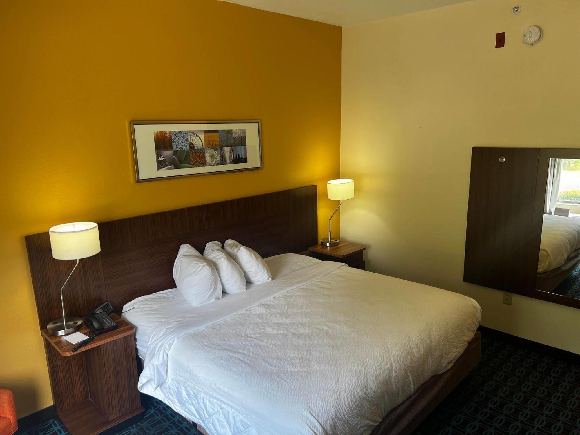 Rodeway Inn Macon Exterior foto
